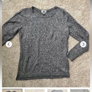 Old Navy Women's Heather Grey and White Sweater - Size Small